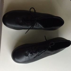 Capezio tap shoes